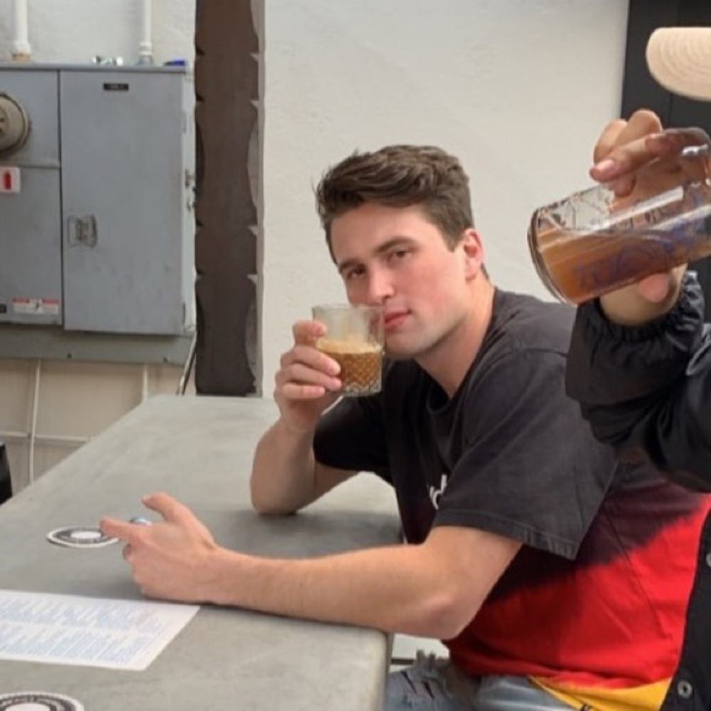 Wassup I’m Connor :)